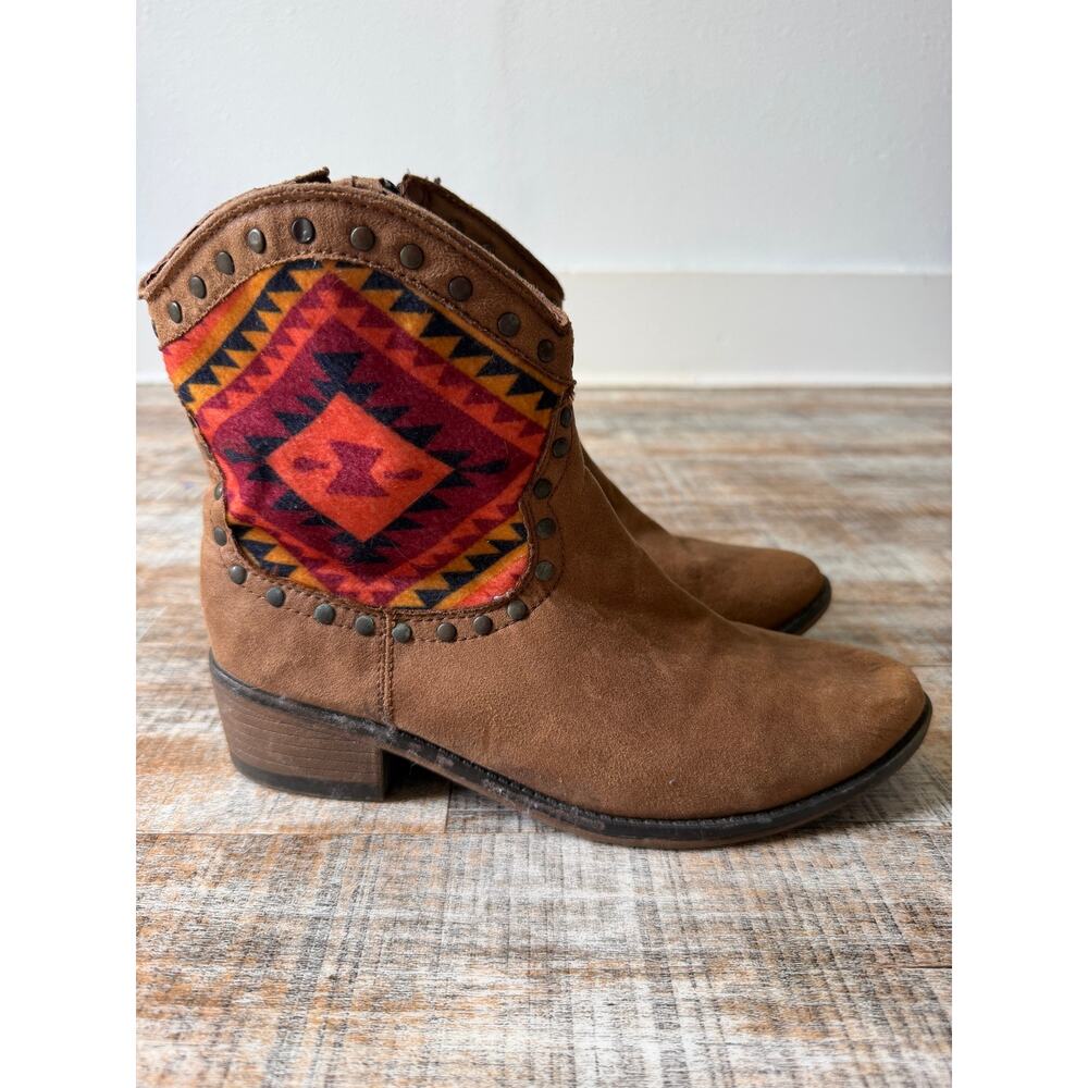 Southwestern Boho Faux Suede Cowboy Boots Ankle Boots Aztec Panels Western Sz 8 - Picture 7 of 13